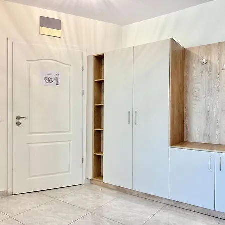 Апартамент Sea View Allure With Balcony Приморско