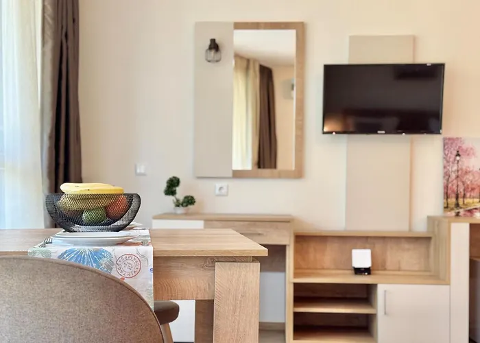 아파트 Sea View Allure With Balcony 프리모르스코