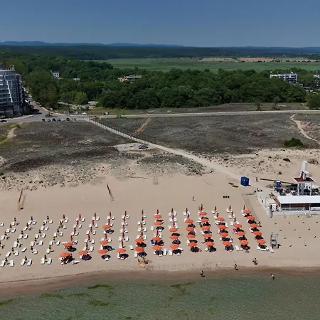 Lägenhet Sea View Allure With Balcony