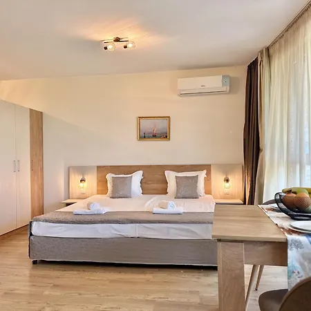 Apartment Sea View Allure With Balcony Primorsko