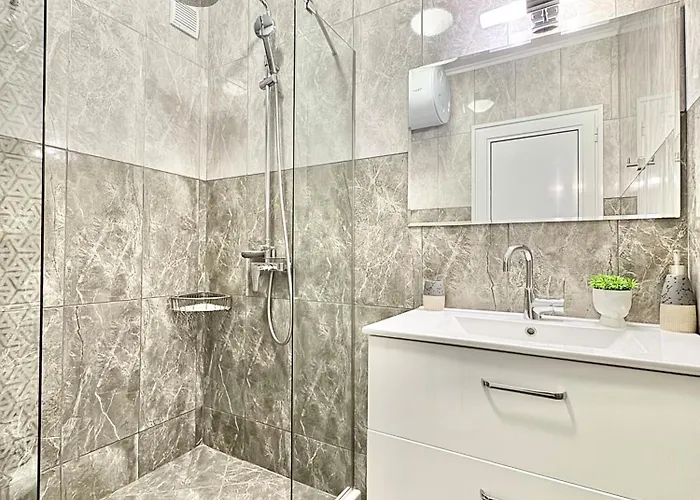 Sea View Allure With Balcony Apartman