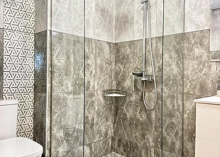 Sea View Allure With Balcony Apartman *